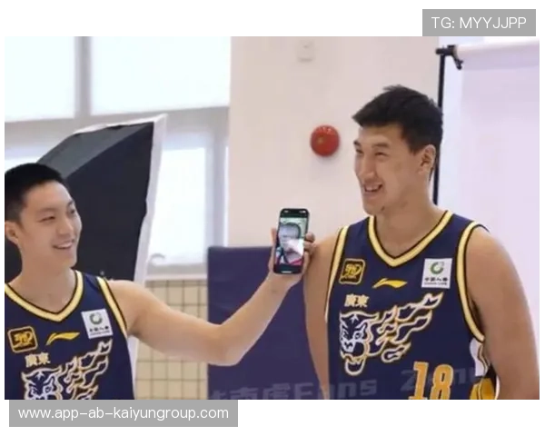 球迷对球队战术安排提出质疑，球迷对球队战术安排提出质疑怎么办